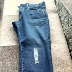 GAP Straight Leg Men's Jeans 32x32; NWOT